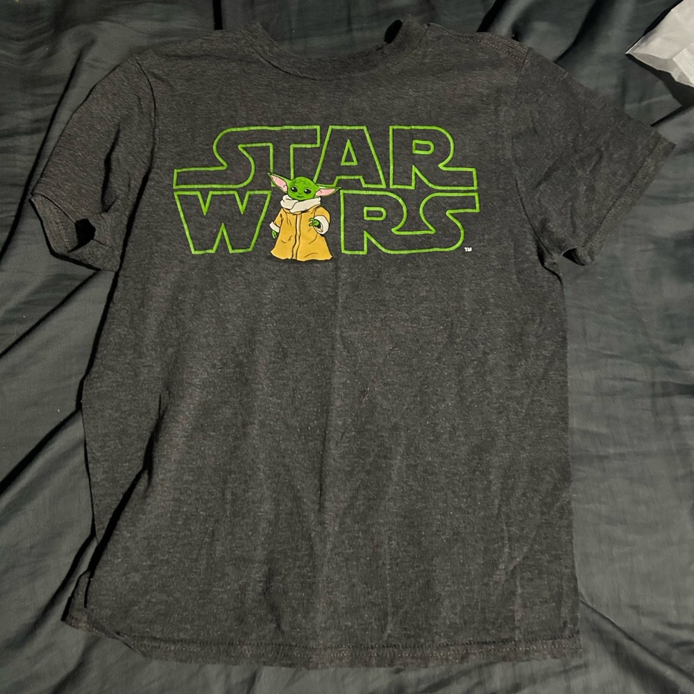 Kids Star Wars baby Yoda shirt.